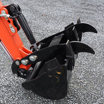 2.5 Ton Mini Excavator Rato Engine 21kW Gasoline Excavator Mini Digger With Hydraulic Thumb Digger QNT50R