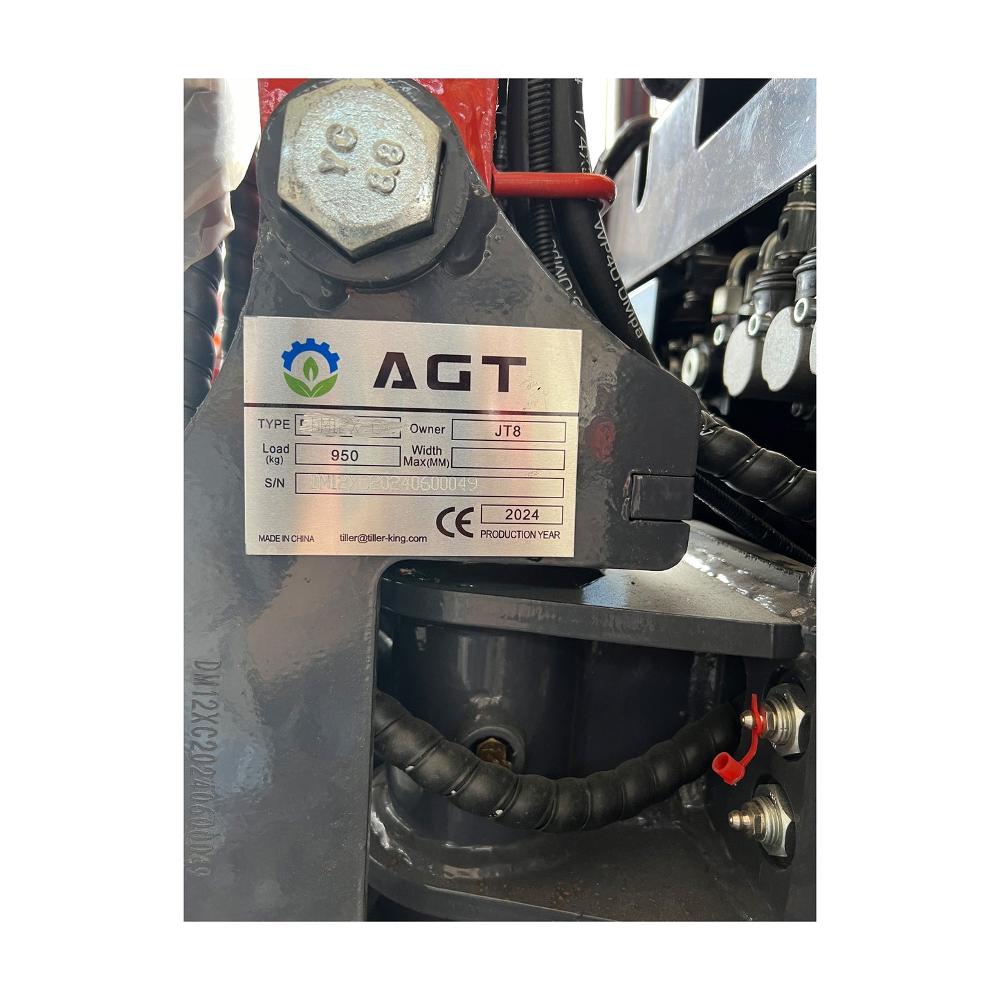 1 Ton,Upgraded Mini Excavator W/Pilot Control  & Swing Boom &Hydraulic Thumb | AGT-DM12X-C