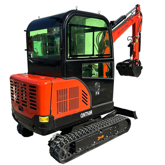 2.5 Ton Mini Excavator Rato Engine 21kW Gasoline Excavator Mini Digger With Hydraulic Thumb Digger QNT50R
