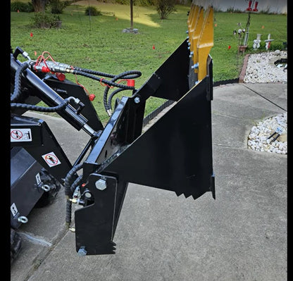 43" 4-in-1 Combo Bucket Mini Skid Steer | AGT-M-4IN1BUCKET