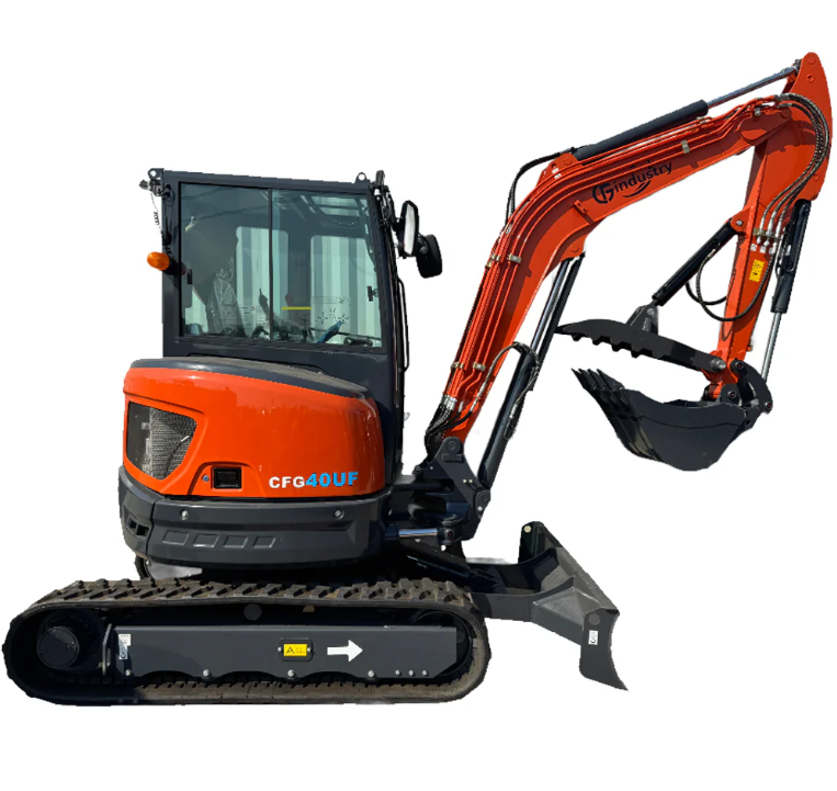4-Ton Mini Excavator with Kubota Engine With Hydraulic Thumb  | CFG-40UF