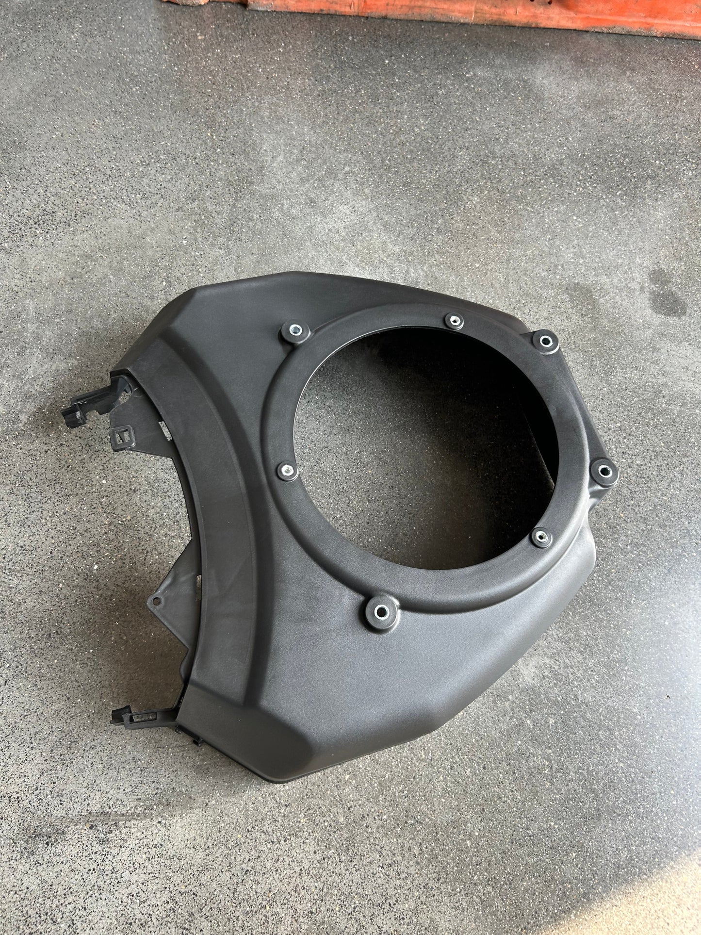 R740D Engine Shroud Assembly 19330-Z130110-02A0